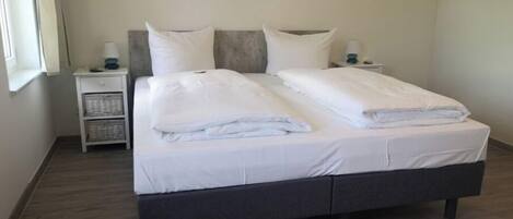 1 Schlafzimmer, WLAN, Bettwäsche