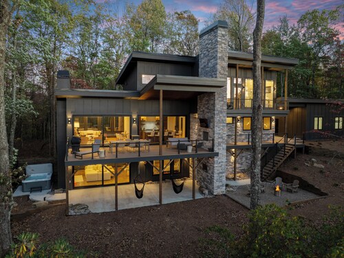 Wander Cedar Mountain