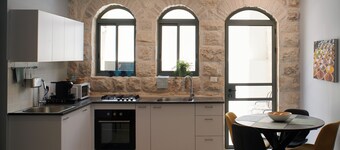 Machne Yehuda Vacation Apartment