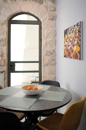 Design Apartment | Private kitchen | Full-size fridge, microwave, oven, stovetop - Machne Yehuda Vacation Apartment (Jerusalem)