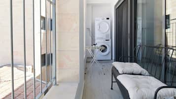 Design Apartment, Balcony, City View | Terrace/patio