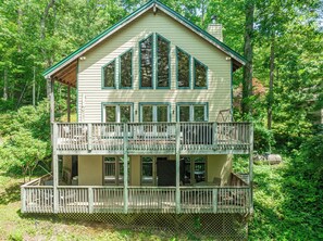 Exterior - Sweet Mountain Dreams (3BR) with Views of Lake Glenville (Cullowhee)