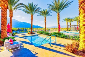 Et oppvarmet basseng