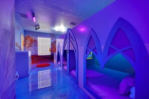 9 sovrum, strykjärn/strykbräda, wi-fi och sängkläder