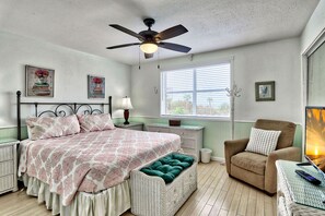 2 dormitorios, tabla de planchar con plancha, wifi gratis y ropa de cama