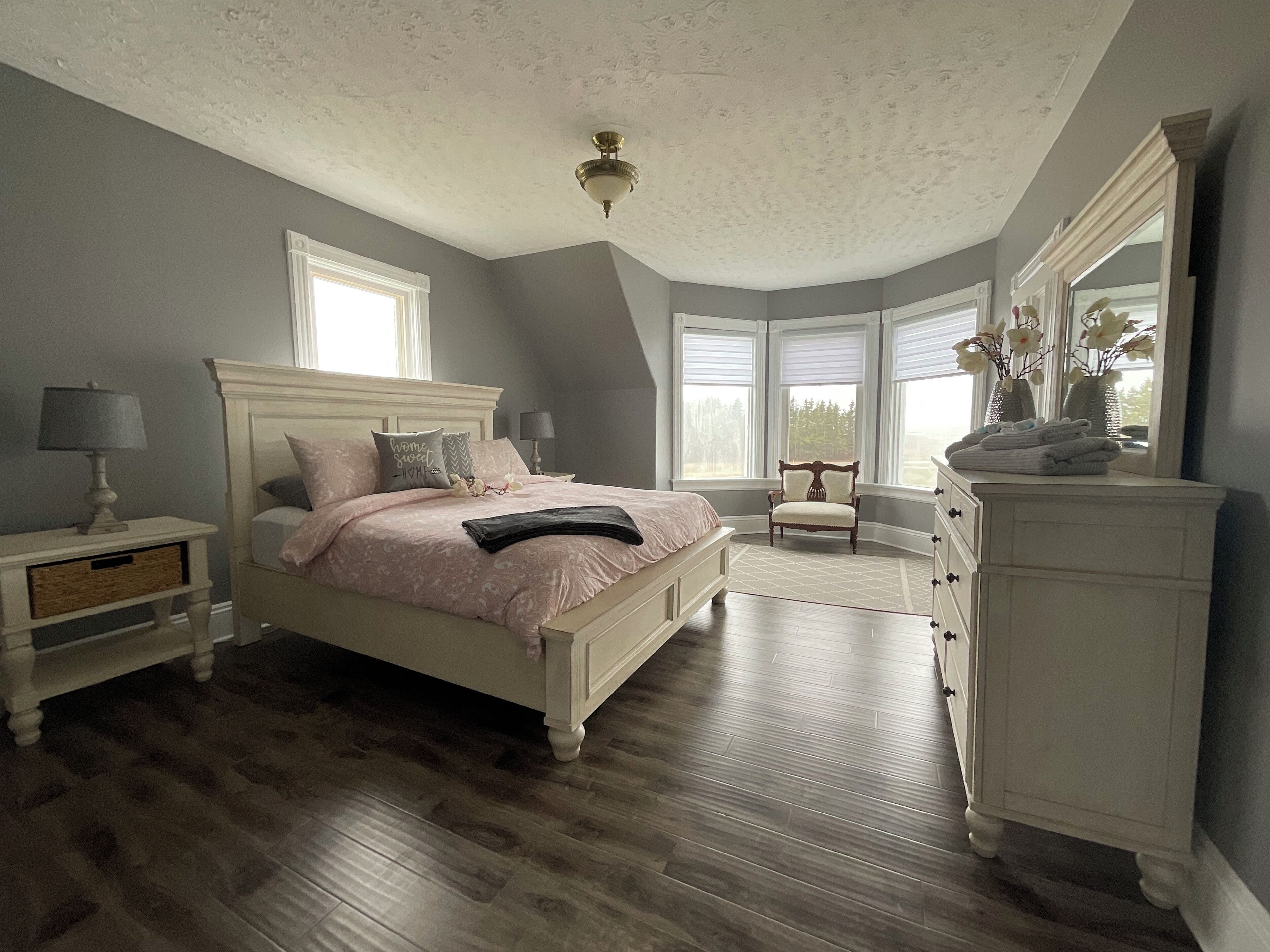 4 Schlafzimmer, Bügeleisen/Bügelbrett, kostenloses WLAN, Bettwäsche