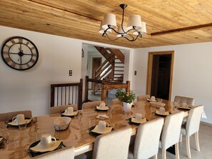 Dining - Luxury chalet in the heart of nature with spa, sauna and hammam (Sapois)