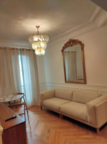 Fully Renovated 2-Bedroom Apt, steps from the Pantheon.