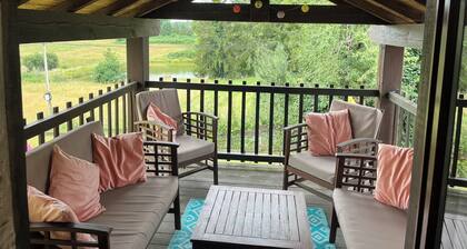 La Grange, charming spacious 5 bedroom Gite in Saint-Estephe 24360 Dordogne