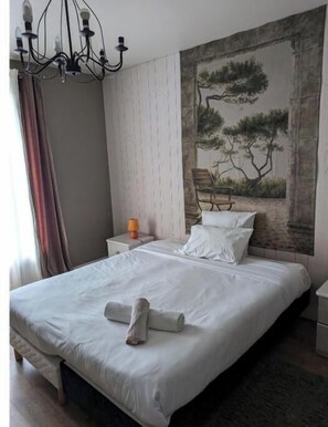 1 bedroom, WiFi, bed sheets