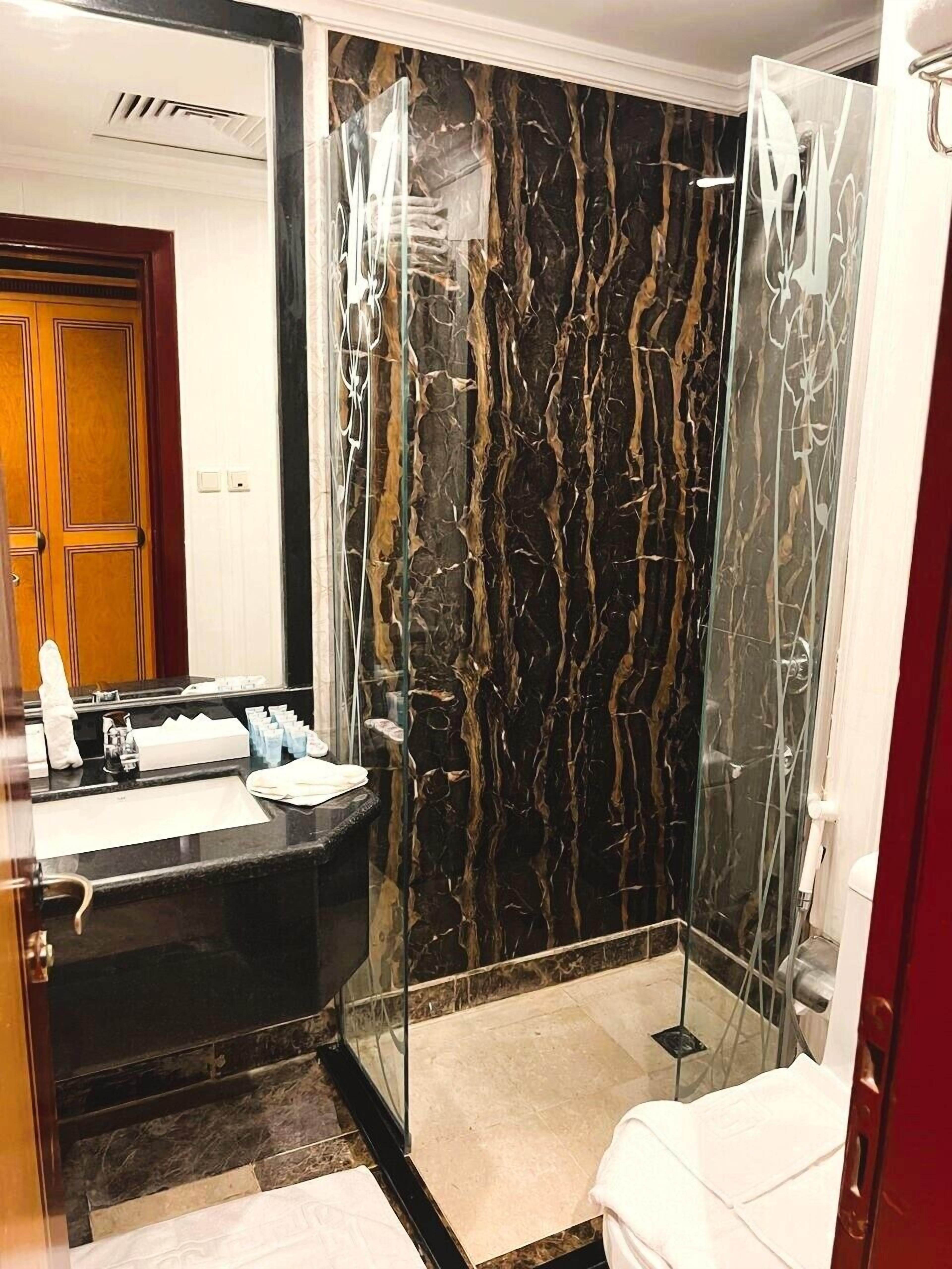 Photo - Maysan Al Maqam Hotel