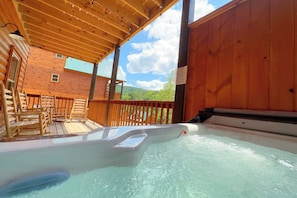 Bain à remous extérieur