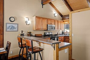Fridge, microwave, oven, stovetop - Pet-Friendly Condo at Northstar | Fireplace, Shuttle, Near Village & Ski Resort (Truckee)