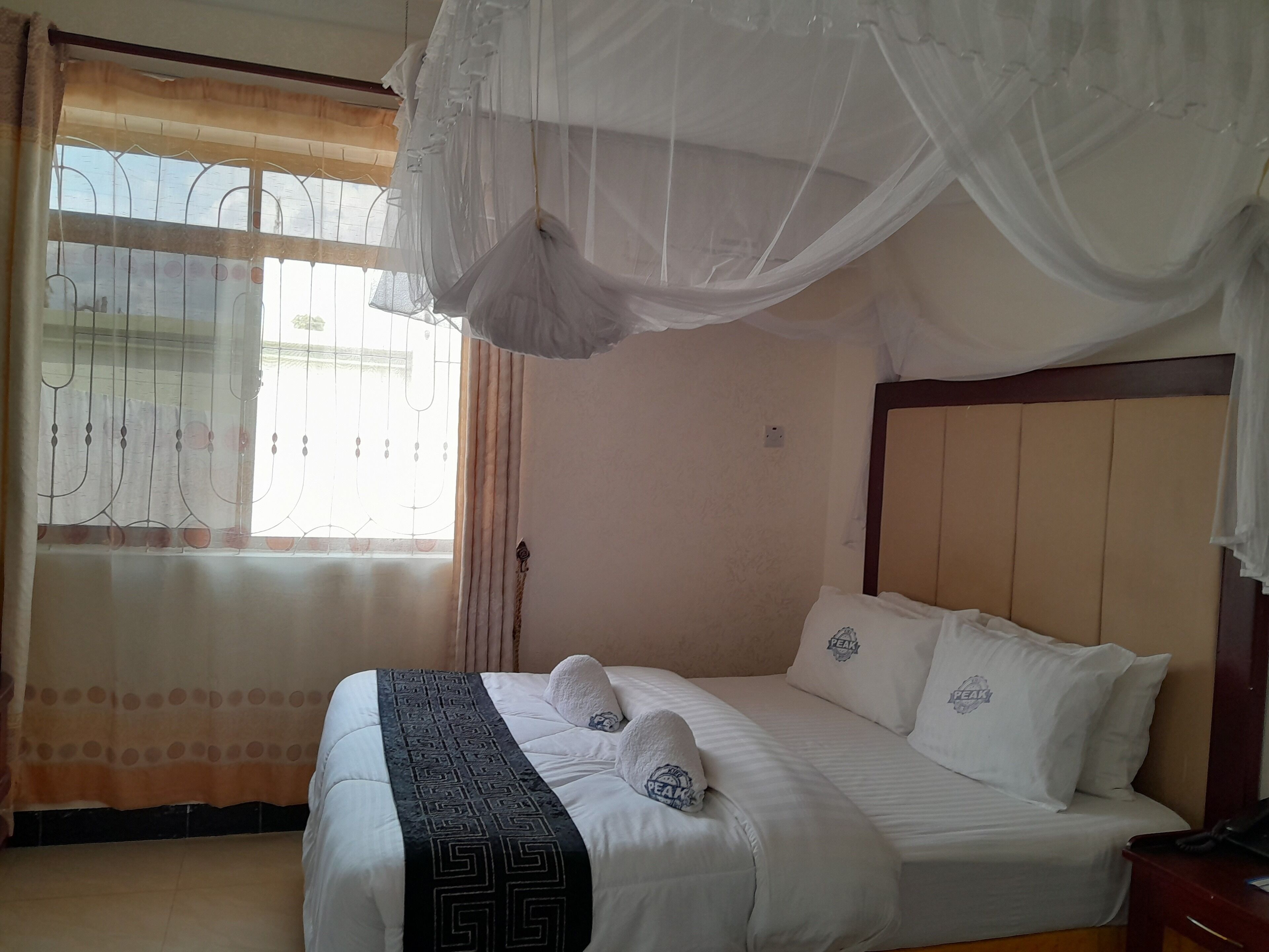 Deluxe Double Room | Desk, laptop workspace, free WiFi