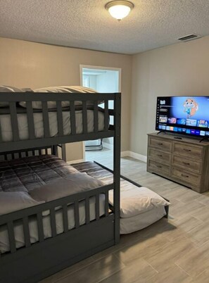 4 habitaciones, wifi y ropa de cama