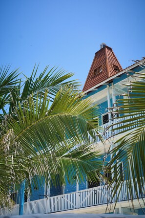 Fachada de la propiedad