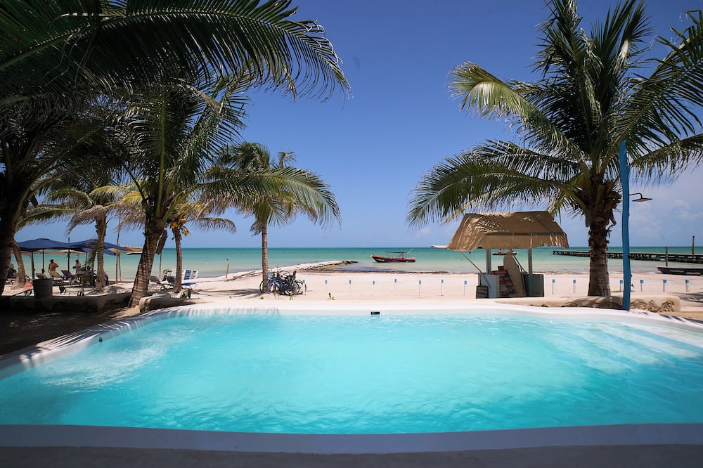 El Faro Beach Front by ÓOL Hotels