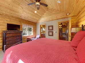 4 bedrooms, free WiFi, bed sheets