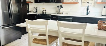 Lemongrass Loft at The Mockingbird Inn Boutique Hotel