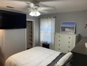 3 bedrooms, individually decorated, individually furnished, free WiFi