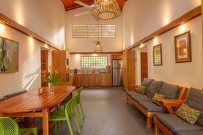 Nicht klassifiziertes Bild, 3 von 32, Schaltfläche