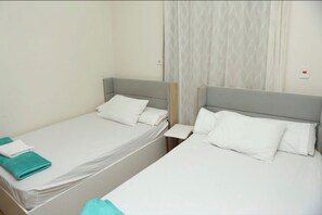 2 quartos, ferros/tábuas de passar roupa, Wi-Fi, roupa de cama