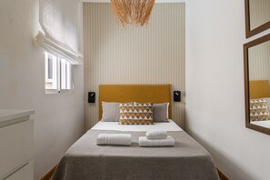1 chambre, fer et planche Ă repasser, Wi-Fi gratuit, draps fournis
