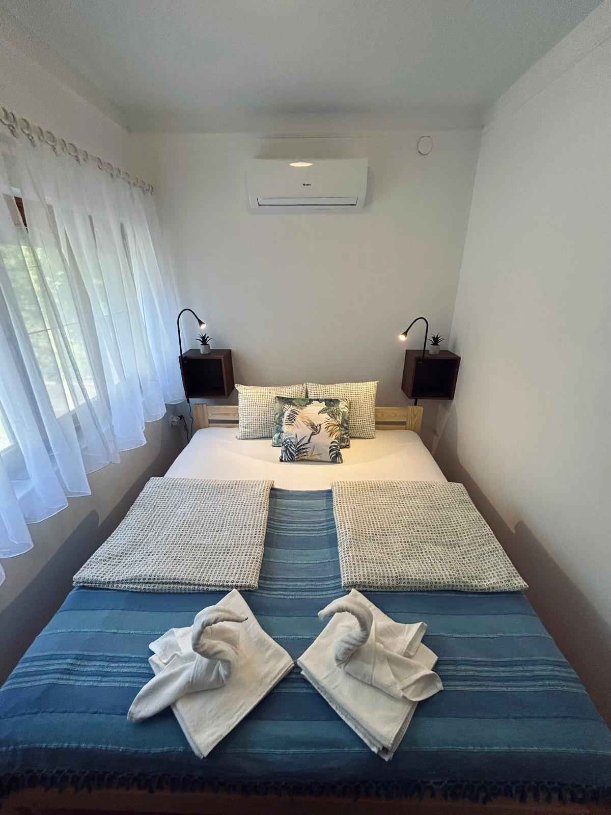 8 bedrooms, free WiFi