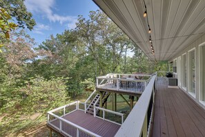 House (5 Bedrooms) | Interior - Garfield Vacation Rental w/ Beaver Lake Access! (Garfield)