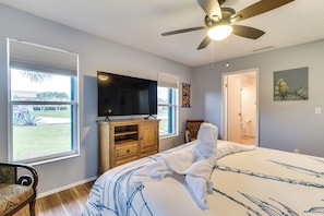 House (3 Bedrooms) | Interior - Cape Coral Home w/ Dock: Near Beaches! (Cape Coral)