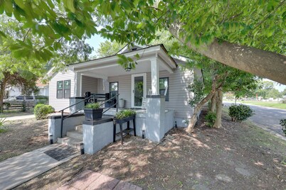 Walkable Greenville Home Near Dtwn