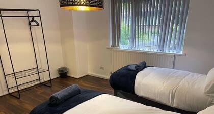 Melville Road Apartment - Birmingham City Centre