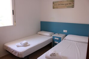 3 bedrooms, free WiFi, bed sheets
