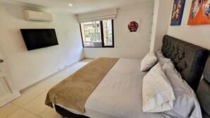 2 chambres, bureau, Wi-Fi gratuit, draps fournis