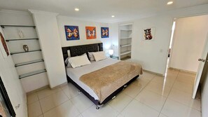 2 Schlafzimmer, Schreibtisch, kostenloses WLAN, Bettwäsche