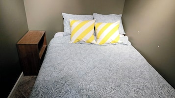 3 habitaciones, tabla de planchar con plancha y wifi gratis