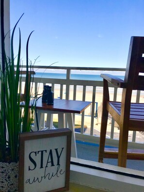 Internet - Beach Daze - Ocean Front at Symphony Beach Club (Ormond Beach)