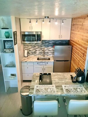 Apartment - Just Beachy -ocean View at Symphony Beach Club (Ormond Beach)