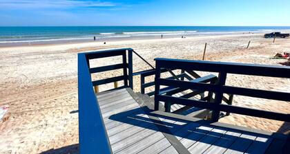 Absolute Beach - Sea View at Symphony Beach Club