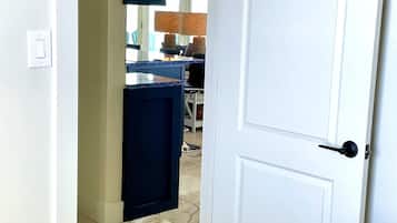 Apartment | 1 bedroom, Internet