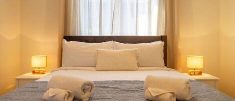 3 bedrooms, iron/ironing board, free WiFi, bed sheets