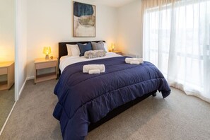 2 bedrooms, iron/ironing board, free WiFi, bed sheets