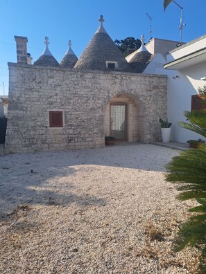 Exterior - Viale del Sole - le Dimore - Superior Double Room (LOCOROTONDO)