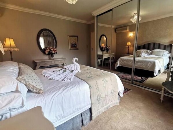 2 bedrooms - Garden Suite Apartment (Pretoria)