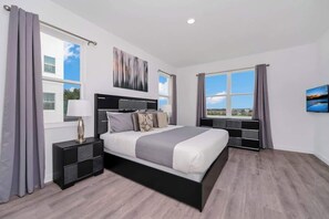 6 bedrooms, iron/ironing board, free WiFi, bed sheets