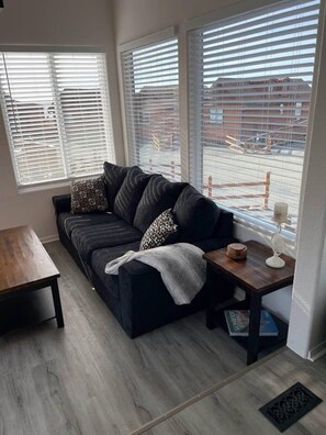 Apartment | 2 bedrooms - Oceanview Cabin 22 w Jacuzzi Wonderful View (Smith River)