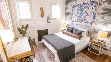 House | 1 bedroom, desk, Internet