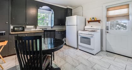 Jefferson Flat in Lafayette