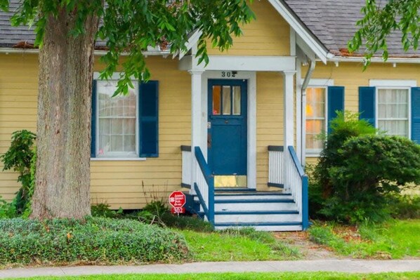 Exterior - Third Street House in Lafayette (Lafayette)