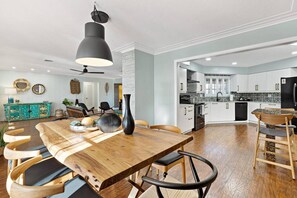 Ferienhaus | 3 Schlafzimmer, Schreibtisch, Internetzugang